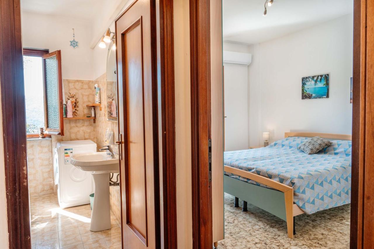 Turri House--- Wifi -Garden-Parking -Balcony Villa Recco Exterior photo