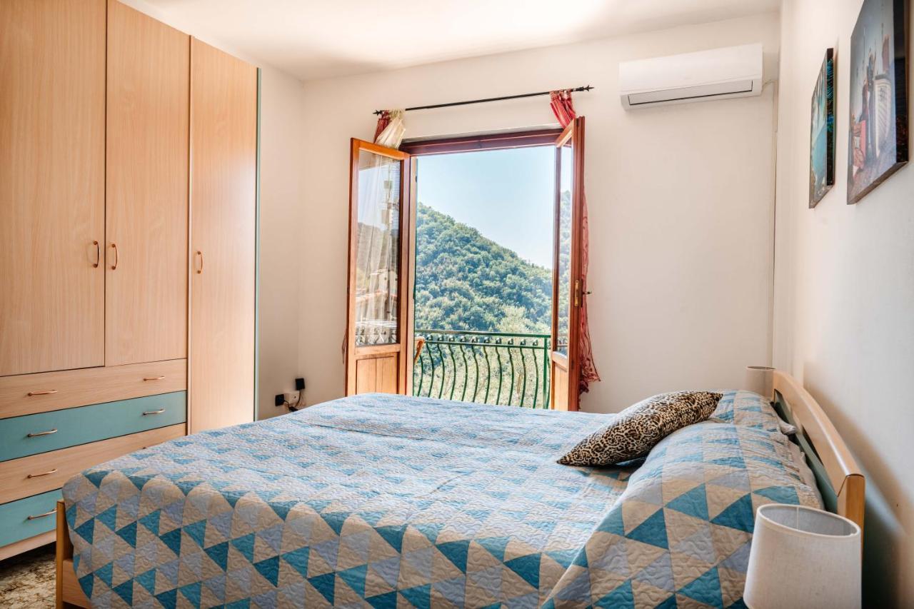 Turri House--- Wifi -Garden-Parking -Balcony Villa Recco Exterior photo