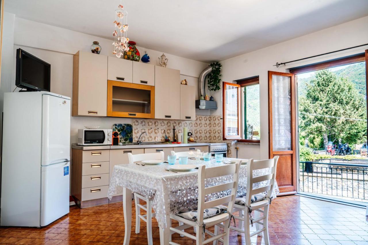 Turri House--- Wifi -Garden-Parking -Balcony Villa Recco Exterior photo